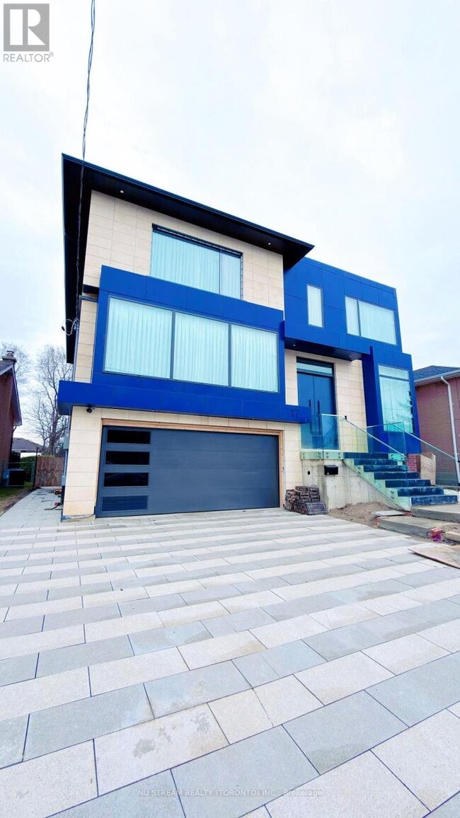 Building Photo - 17 Cavotti Crescent