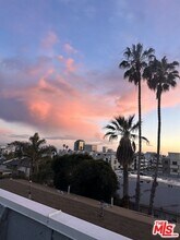 Building Photo - 11735 Dorothy St