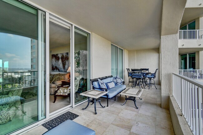 Building Photo - 3740 S Ocean Blvd
