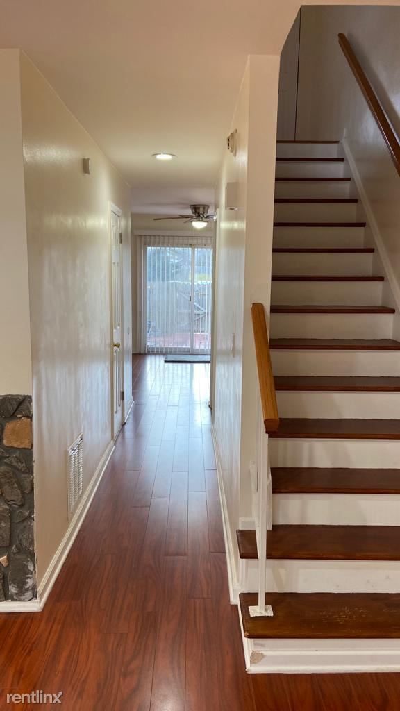 Foto del edificio - 3 br, 2.5 bath House - B7 Lincoln Ln