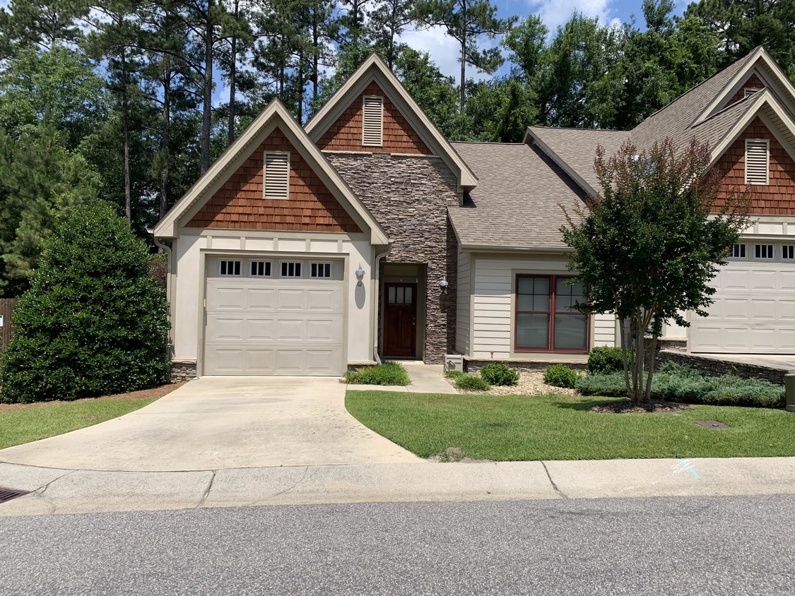 5 Elk Ridge Ln Unit 5, Southern Pines, Nc 28387 - Condo For Rent In 