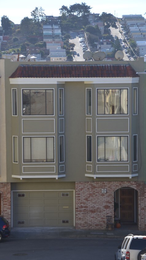 Front View - 239 Dorado Terrace