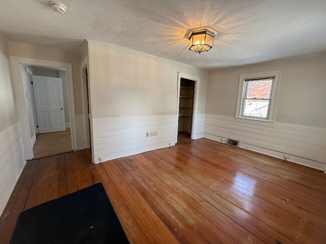 Foto del edificio - 1988 Centre St