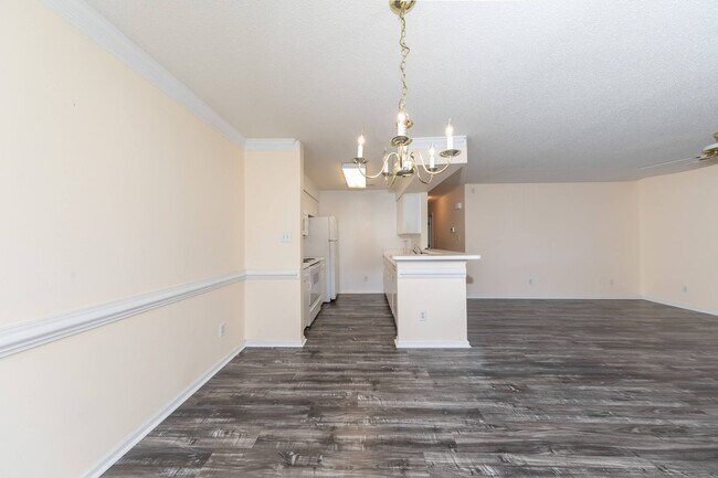 Foto del edificio - One level living!