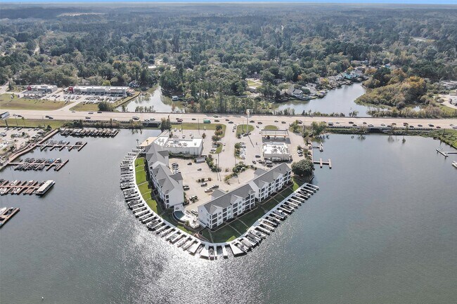 Foto del edificio - 168 Lake Point Blvd