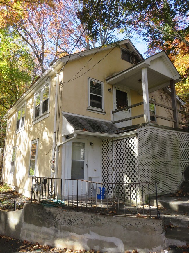 135145 S Kensico Ave, Valhalla, NY 10595 Apartments in Valhalla, NY