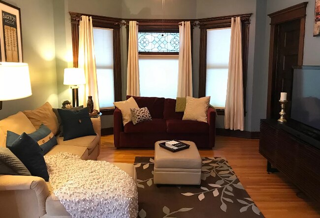 Foto del edificio - 342 Woodward Ave