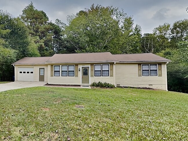 Building Photo - 1311 Sunsweet Dr NE