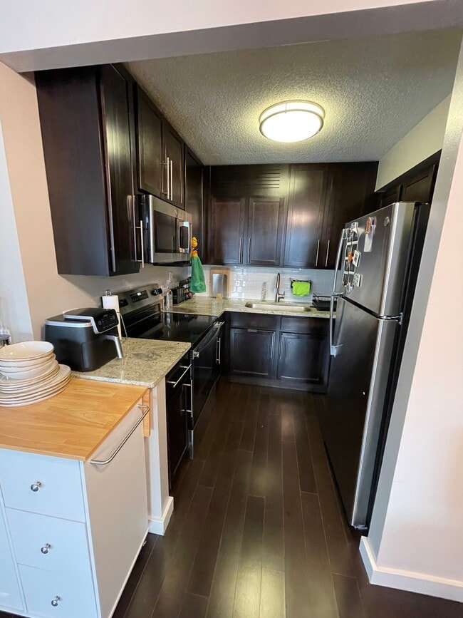 Foto del edificio - 77 W Huron St