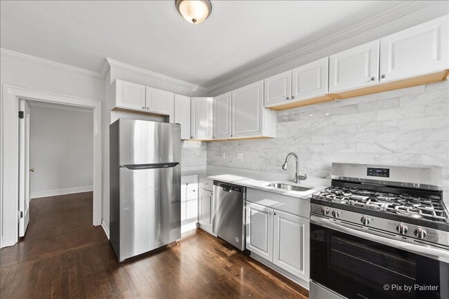 Foto del edificio - 5428 N Campbell Ave