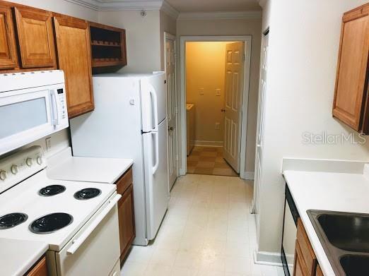 Building Photo - 18193 Bridle Club Dr