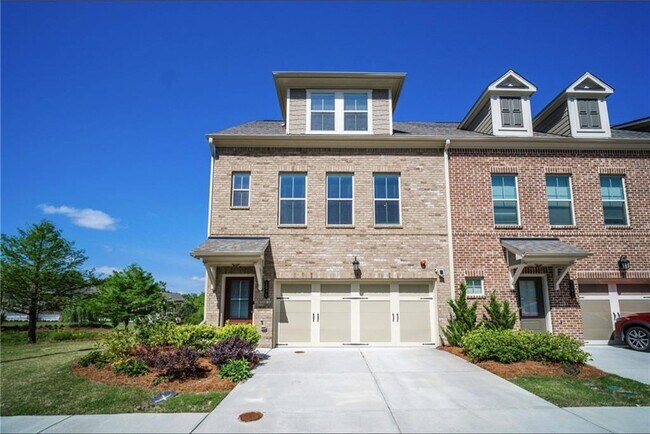 Building Photo - 1595 Ridgebrook Downs