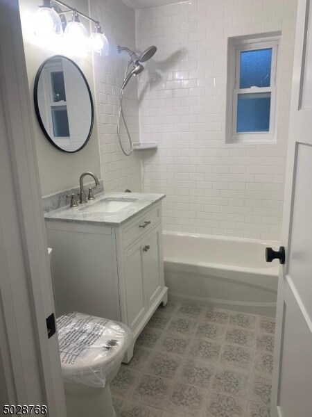 Foto del edificio - 12 Hillside Ave