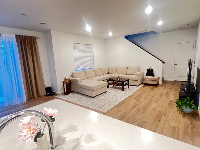 Foto del edificio - 24789 E 39th Ave