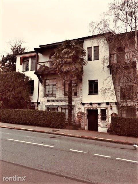Primary Photo - 1 br, 1 bath Condo - 4200 11th Ave NE Apt 16