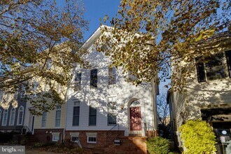 Building Photo - 303 Inspiration Ln