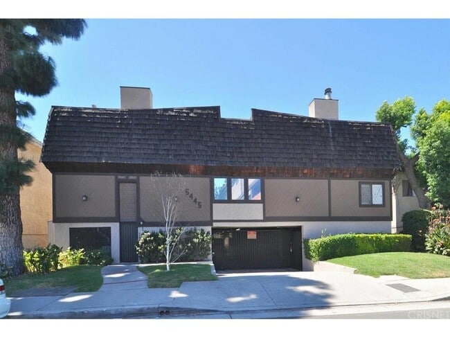 Building Photo - 5445 Corteen Pl