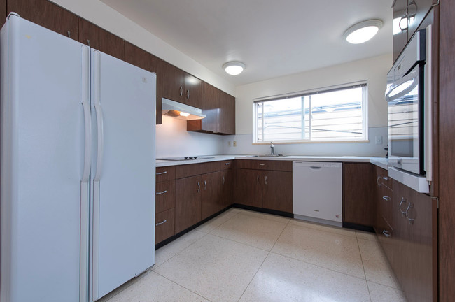 Foto del edificio - 2023 43rd Ave E
