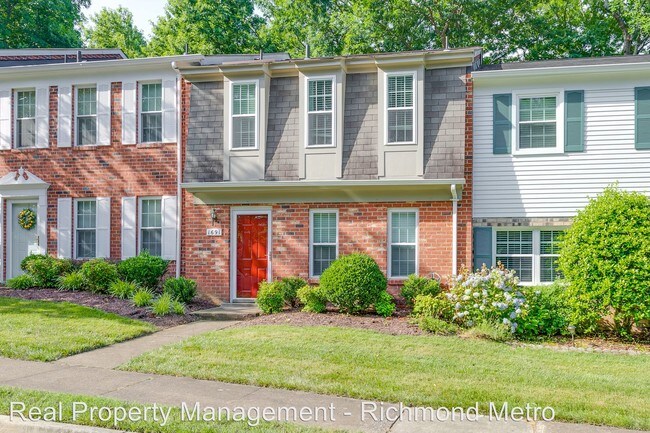 Building Photo - 1691 Heritage Hill Dr