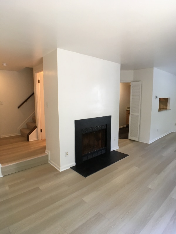 Building Photo - 626 Newbridge Ct