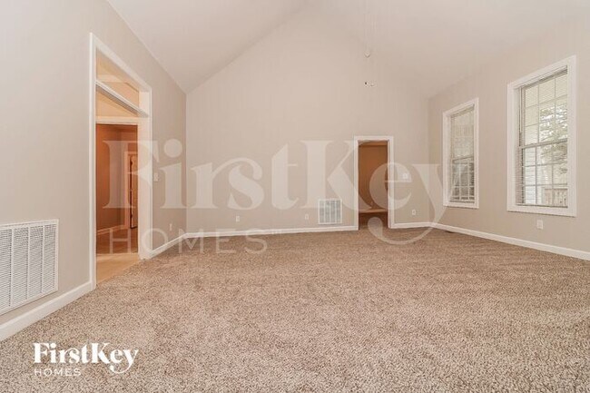 Foto del edificio - 218 Sweetbriar Ct