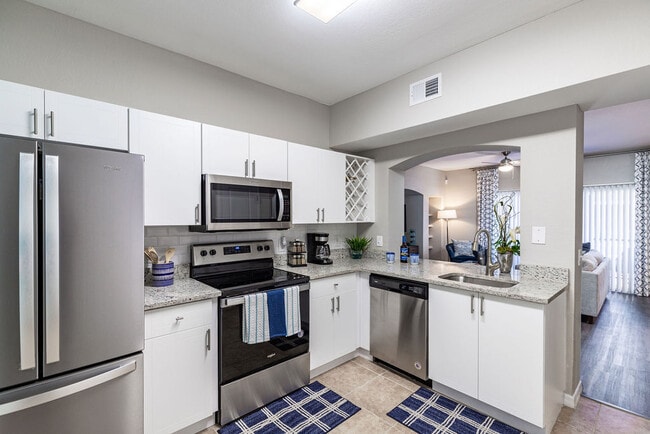 Foto del edificio - Arbors at Carrollwood