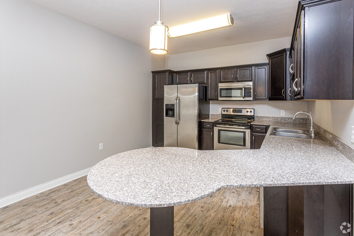 The Commons Apartments 812814 Hausfeldt Ln New Albany, IN