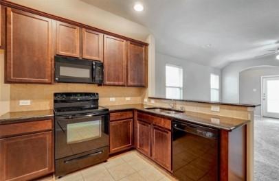 Foto del edificio - 1304 Honeywood Ln