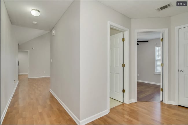 Building Photo - 412 Urial Dr