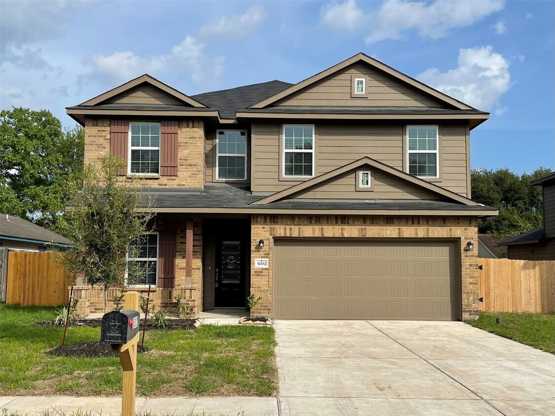 Foto principal - 5002 Winnipeg Blvd