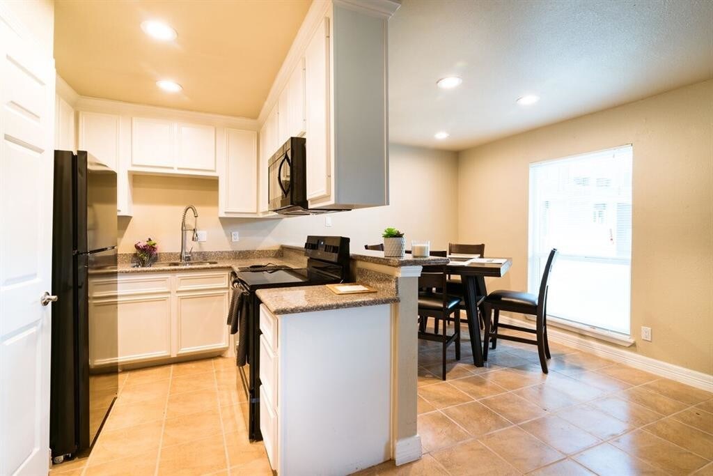 9406 Redford Ave, Houston, TX 77075 Apartments in Houston, TX