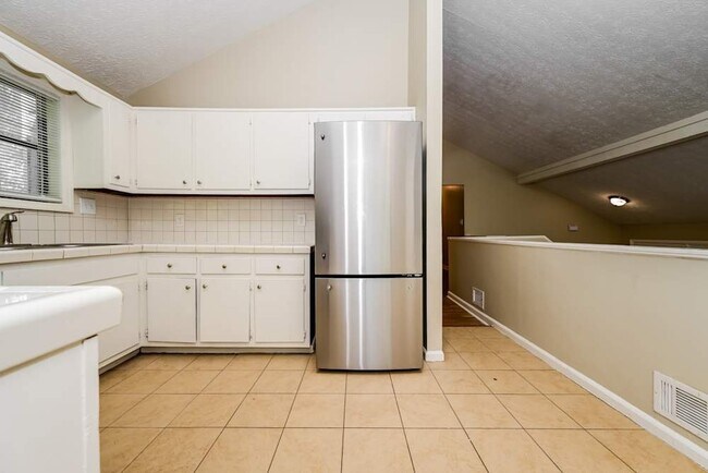 Foto del edificio - 4687 Dogwood Farms Dr