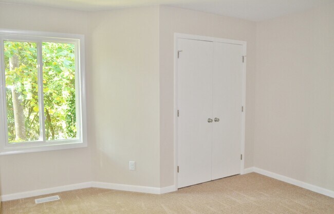 Building Photo - 4319 Sunscape Ln