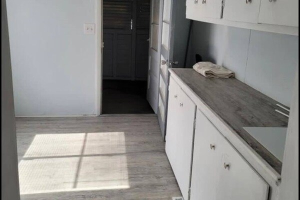 Foto del edificio - 407 E 13th St