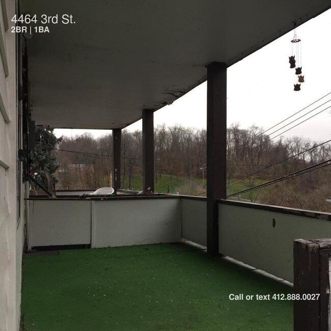 Building Photo - 4464 3rd St