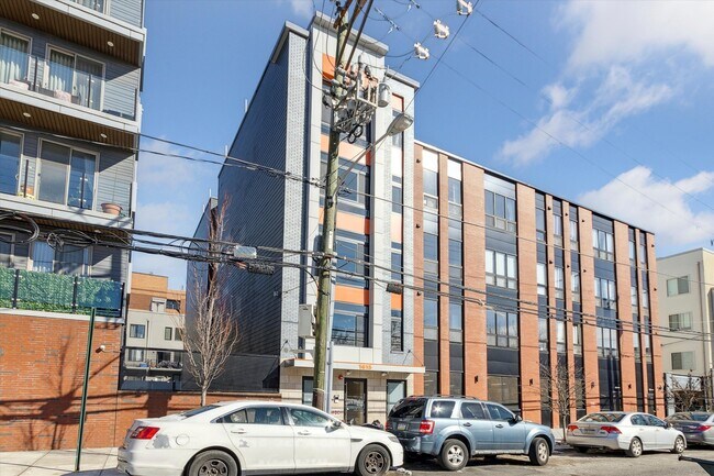 Foto del edificio - 1615 Poplar St