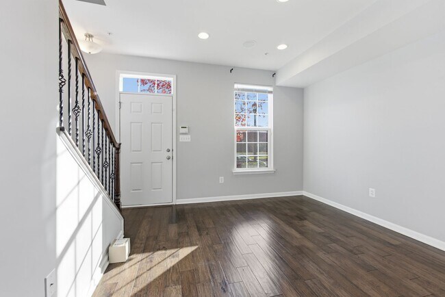 Foto del edificio - Exciting 2 BR/2.5 BA Townhome in Upper Marlboro!