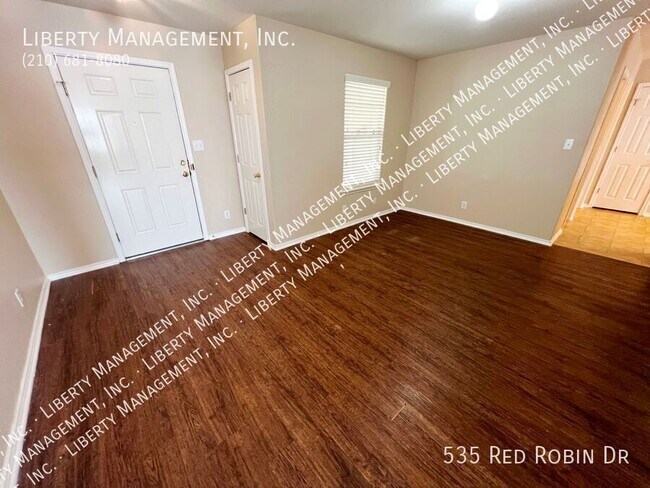 Foto del edificio - 3 Bed, 2.5 Bath Home in New Braunfels
