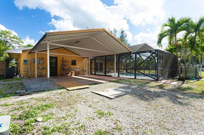 Foto del edificio - 169 Armadillo Way