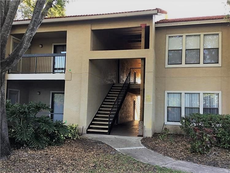 Foto principal - Stunning 2 Bedroom 2 Bath Vintage Grand Condo