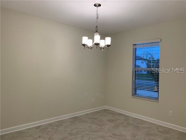 Building Photo - 7566 Summerlake Groves St