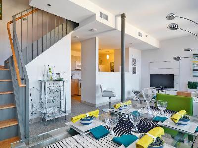 Building Photo - 185 Crescent St