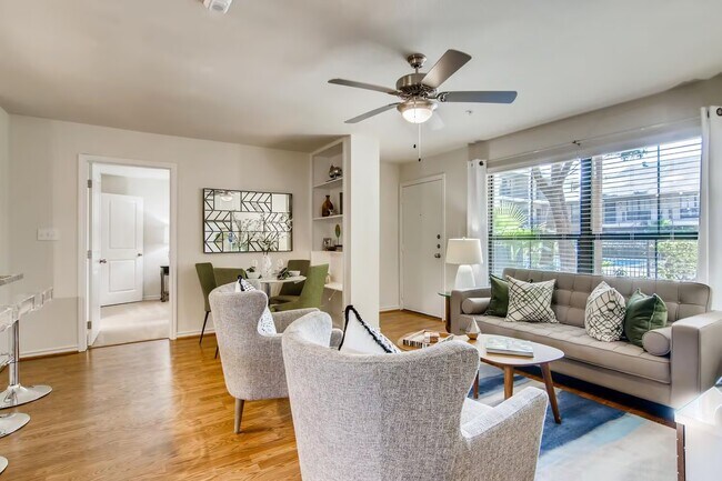 Foto del edificio - Lifestyle & Location: Explore Houston’s Be...