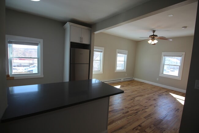 Kitchen - 196 Central Ave