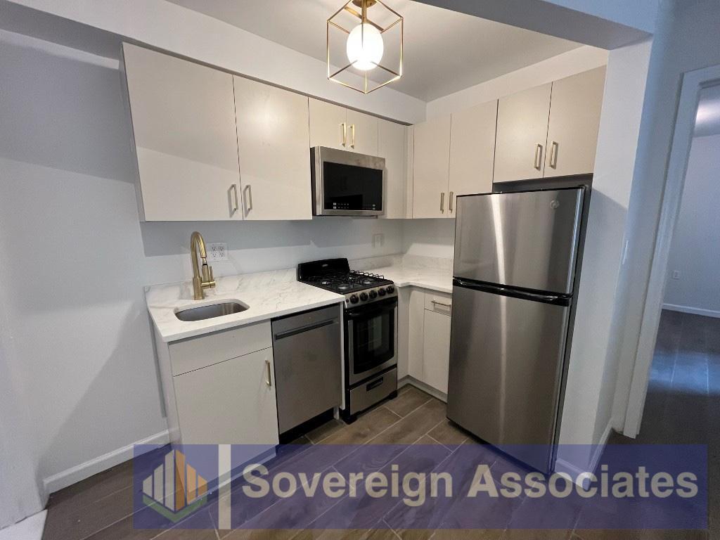 Foto del edificio - 605 W 112th St