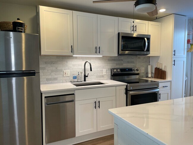 Foto del edificio - 1158 S 13th St
