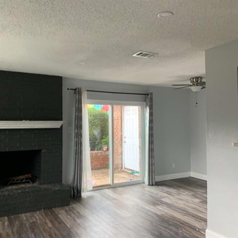 Foto del edificio - 3931 N Garland Ave
