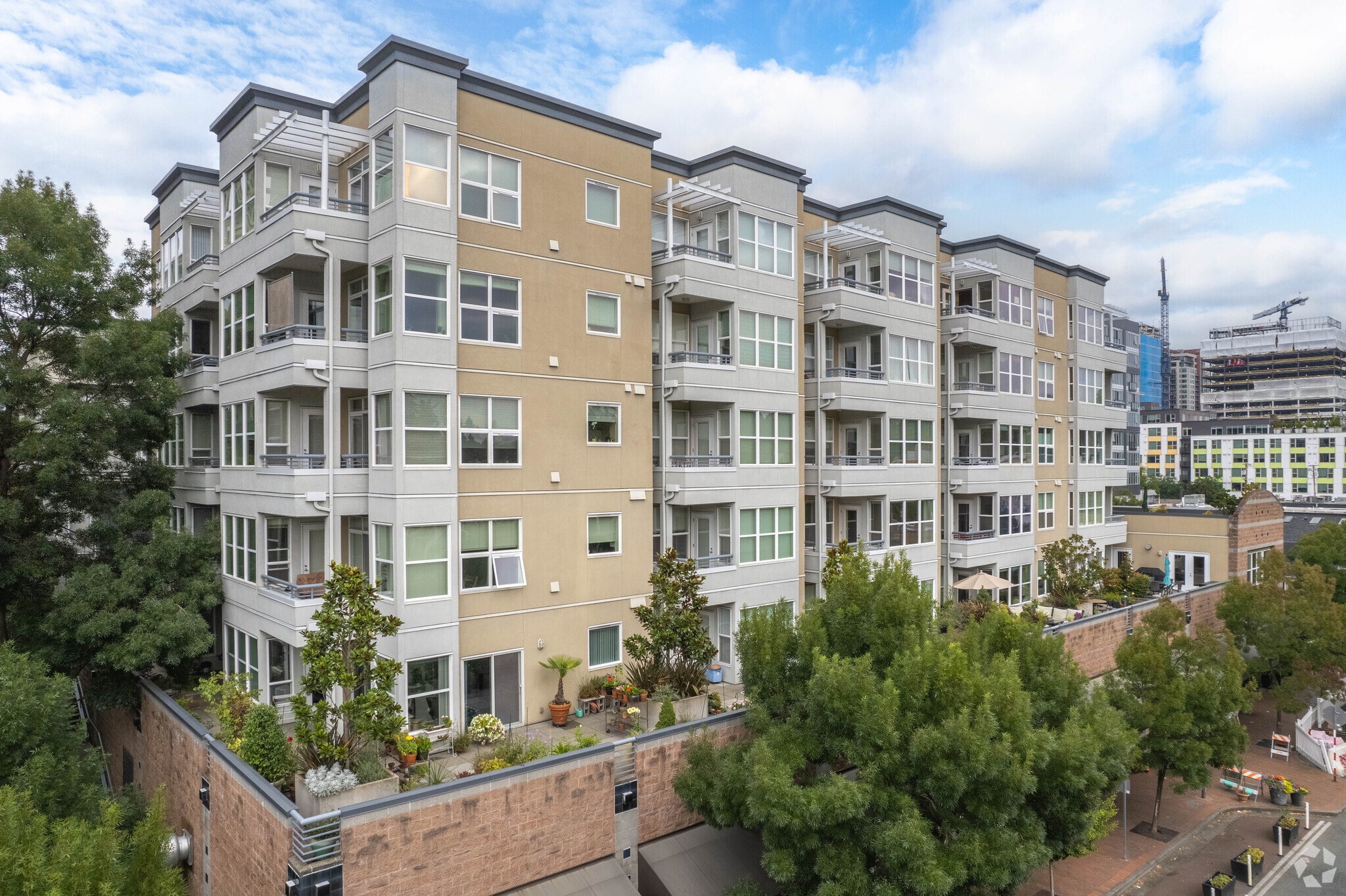 The McKee Condominium