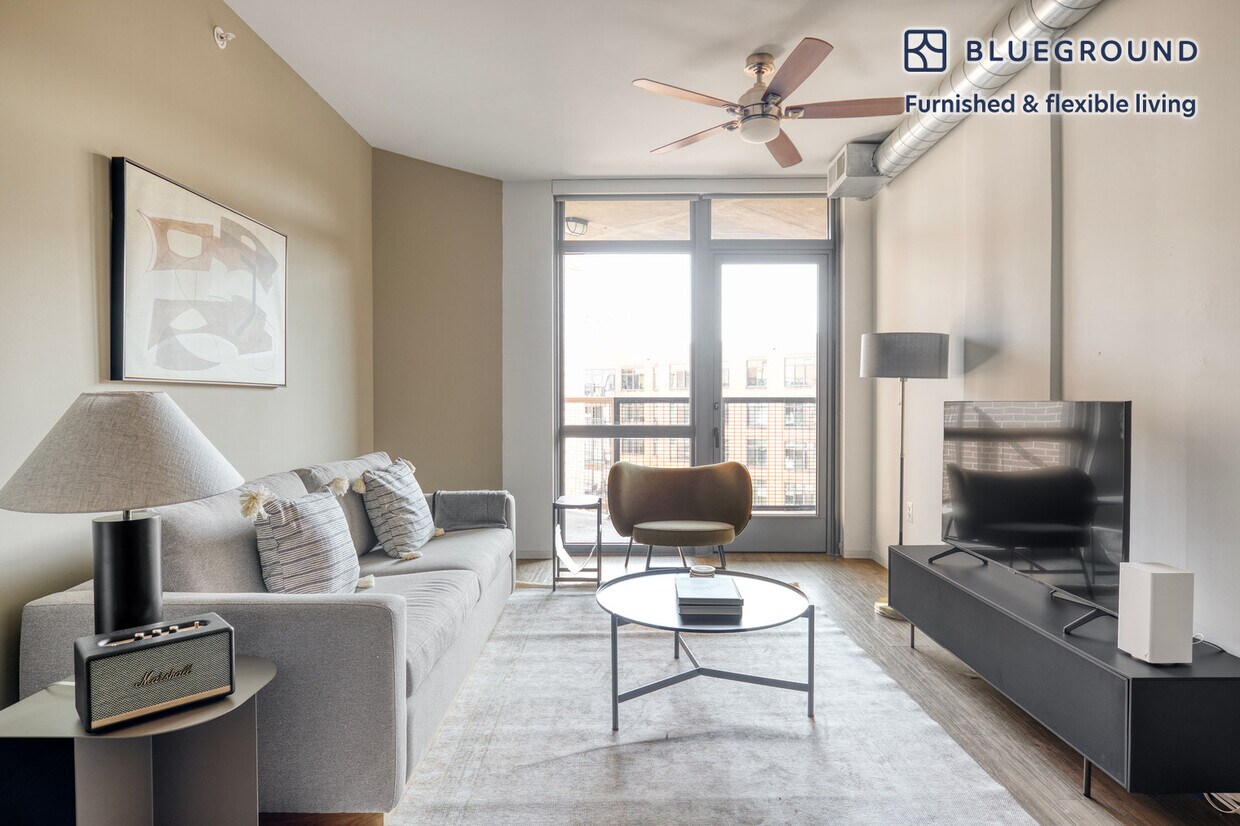 Primary Photo - 55 M St NE