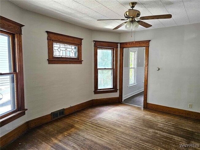 Building Photo - 793 Tifft St